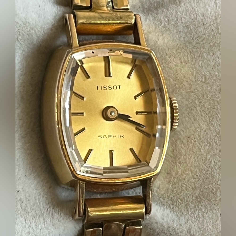 TISSOT SAPHIR mechanical hand winding ladies watch gold plated 20 microns. - Picture 4 of 15